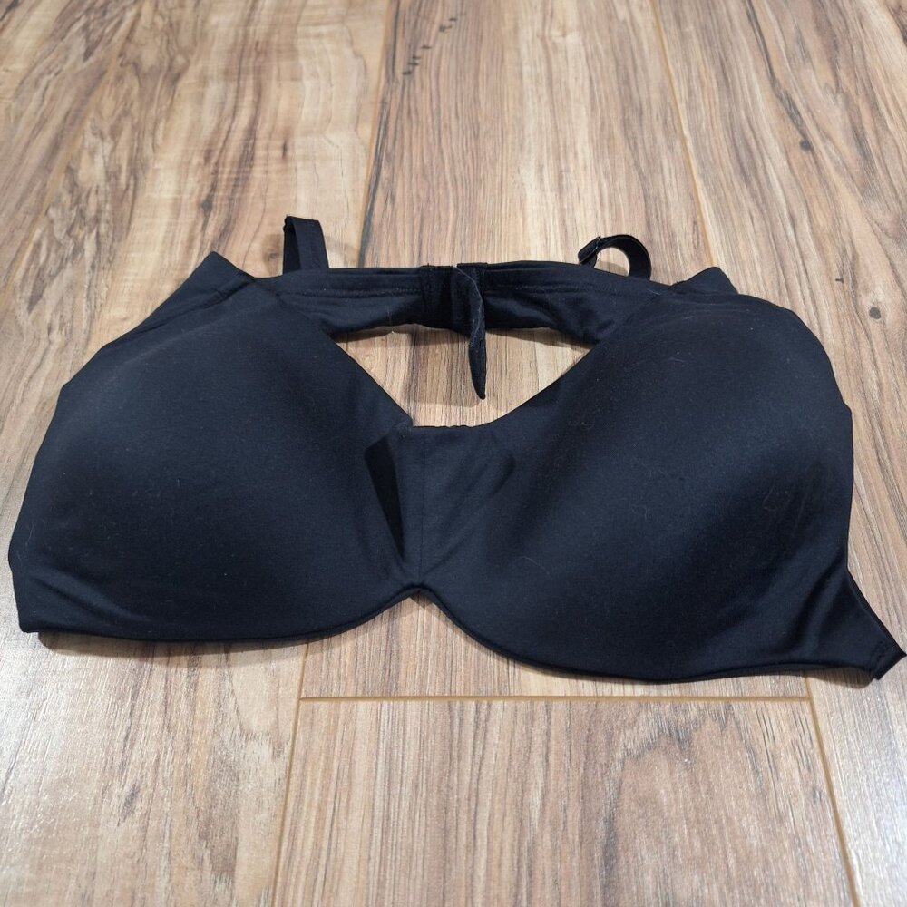 Calvin Klein black wireless size large